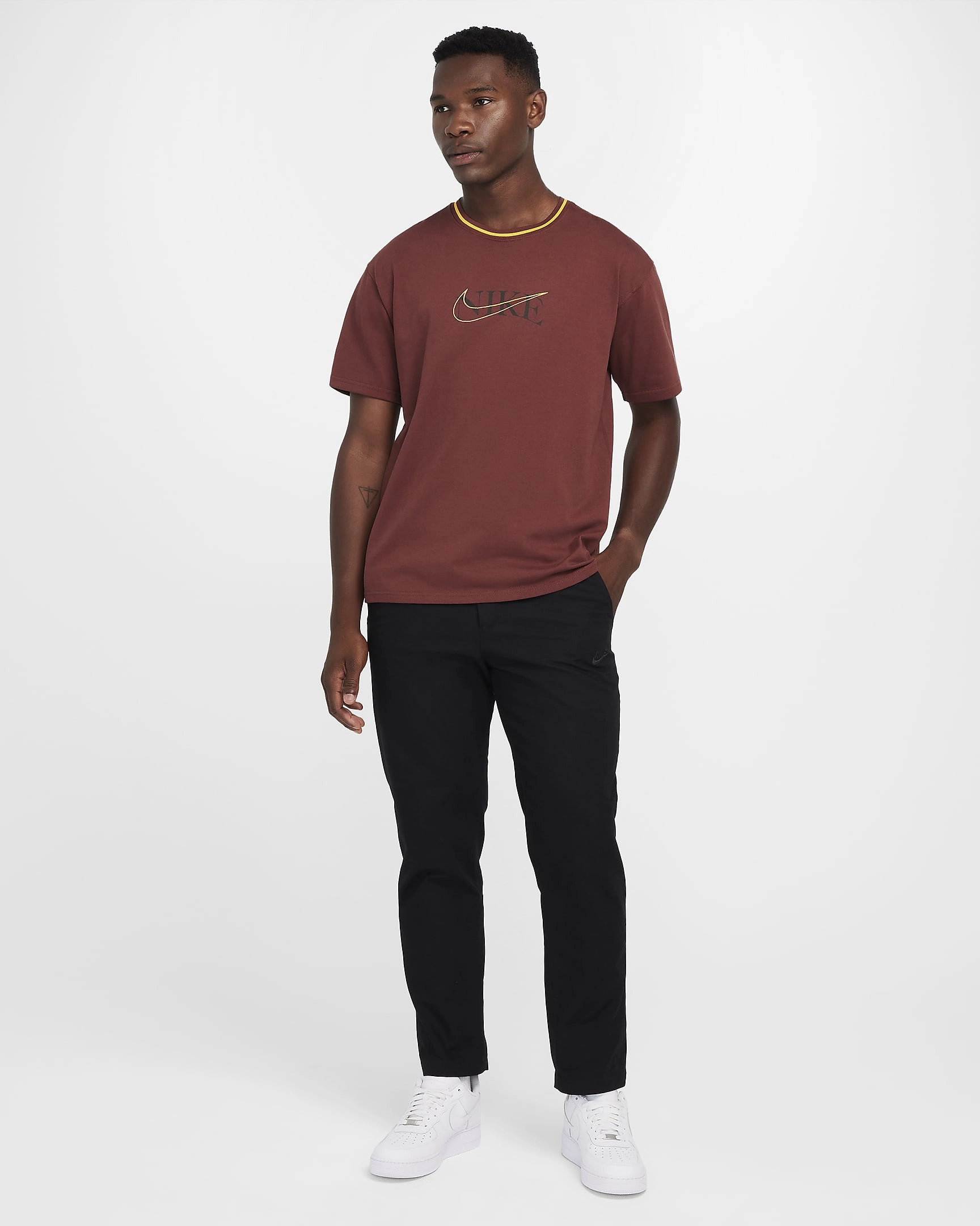 Nike Sportswear Max90 T-Shirt: Dein neuer Lieblingsbegleiter für Sport und Style, einfach unschlagbar!